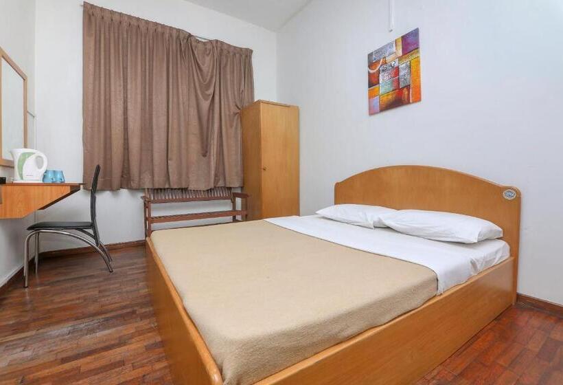 Spot On 89789 Hotel Check In 2