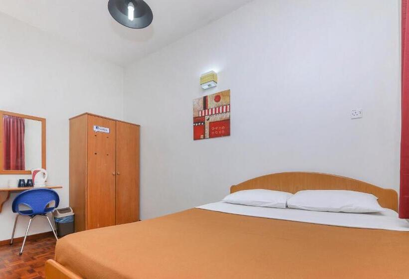 Spot On 89789 Hotel Check In 2