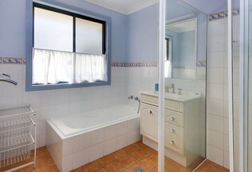 Anchor Down At Hat Head