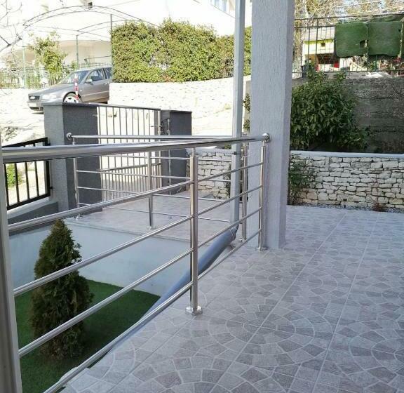 Apartmani Sirius Rogoznica