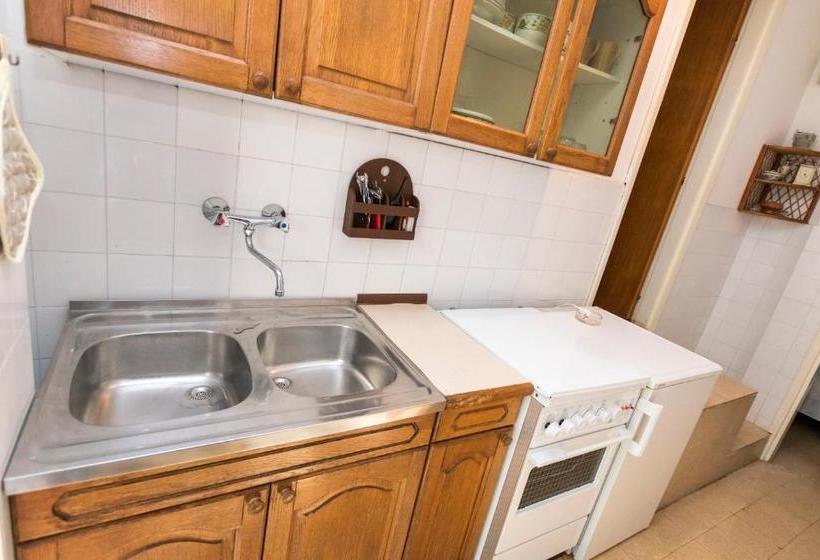 Apartment Primosten Studio