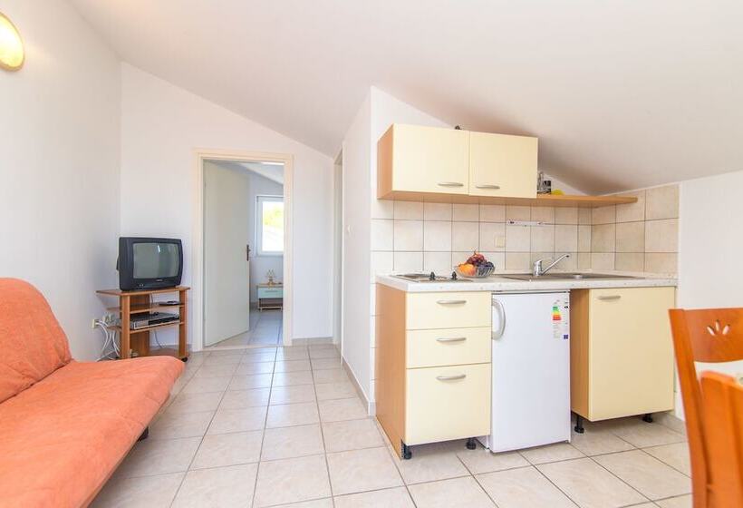 Apartments Ana