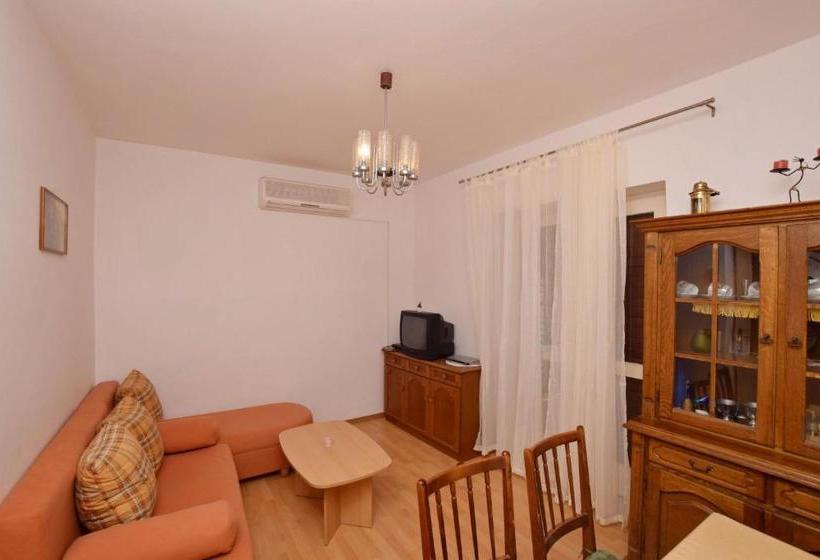 Apartments Andrija