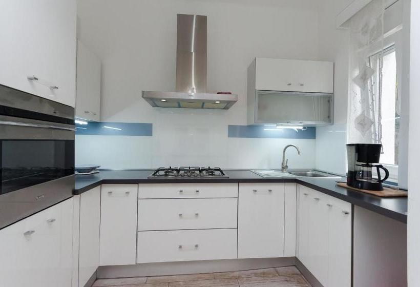 Apartments Andrijana