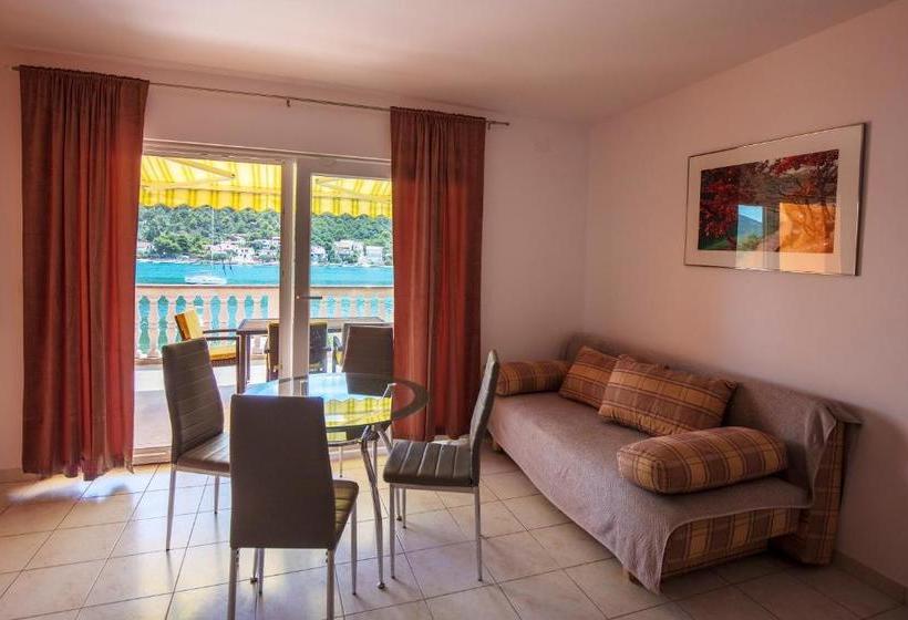 Dani Apartments