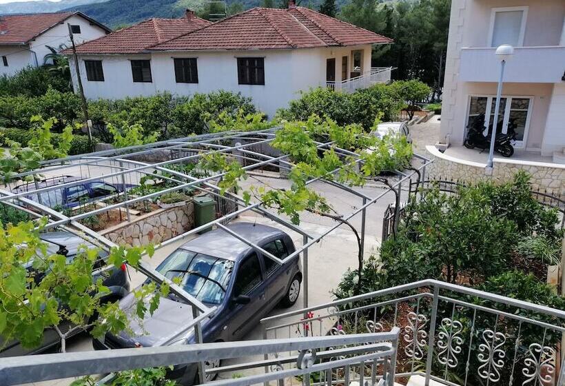 Apartments Emmas Studio