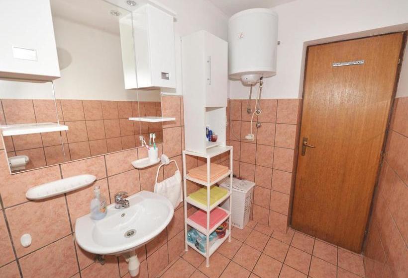 Apartments Ivan