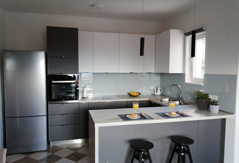 Apartments Jelka
