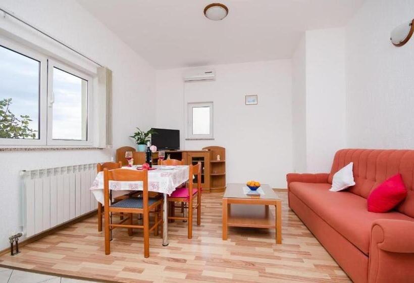Apartments Krunoslav