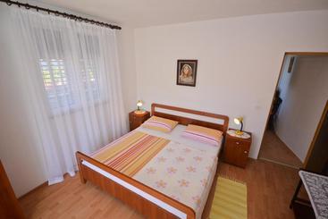 Apartments Marinko