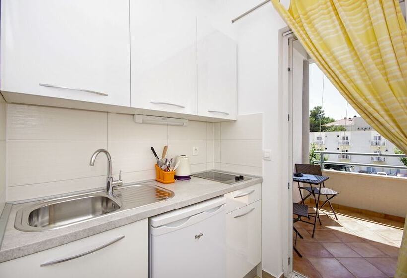 Apartments Slobodanka