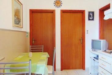 Apartment Tonci