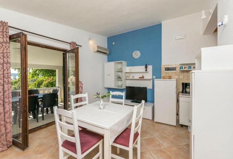 Apartments Villa Bok