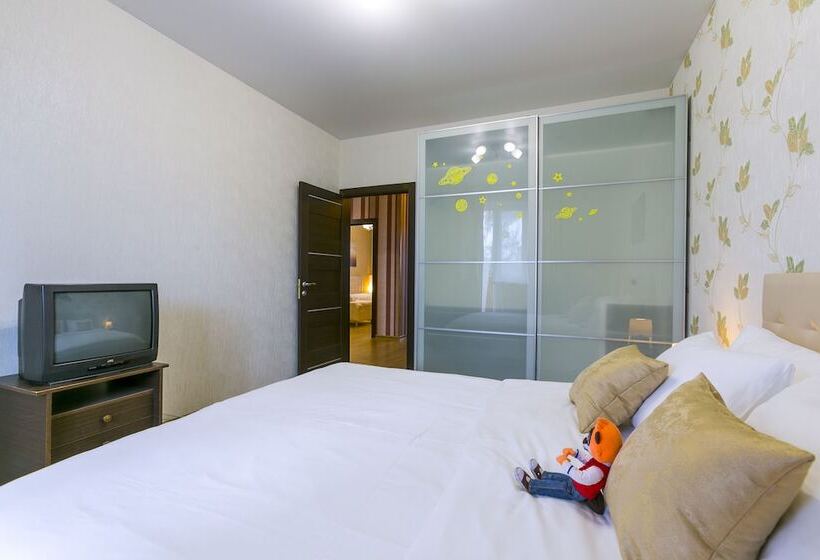 Dobriye Sutki   Elektromontazhnyy 11