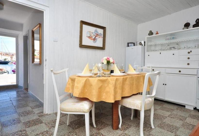 Holiday Home Gariful