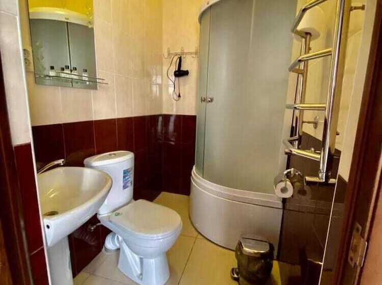 ペンション Gostevoy Dom Na Volodarskogo