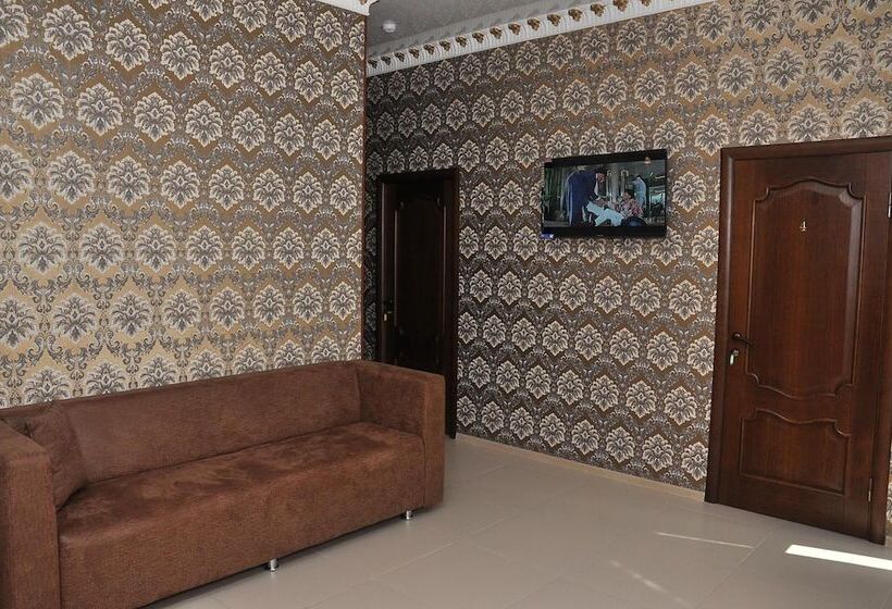 ペンション Gostevoy Dom Na Volodarskogo