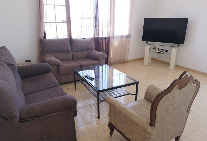 펜션 Villa Pool&views Tias