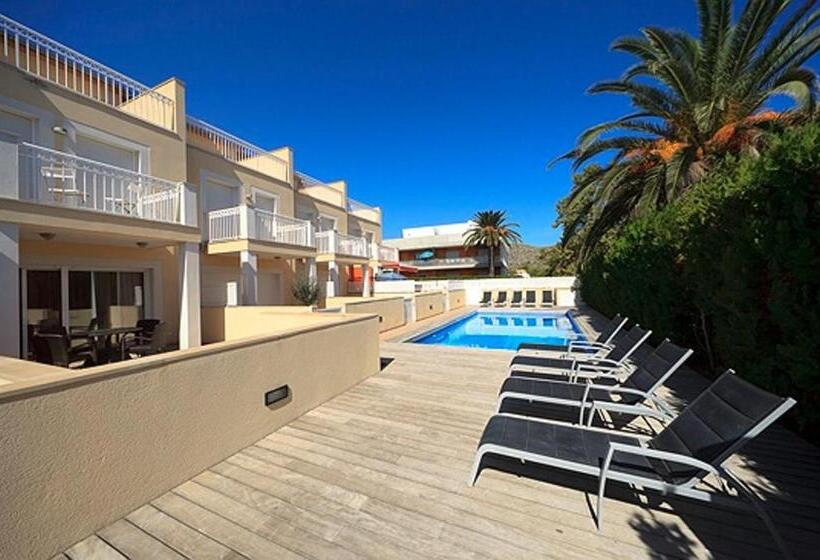 Spacious House Near Port De Pollenca With Pool