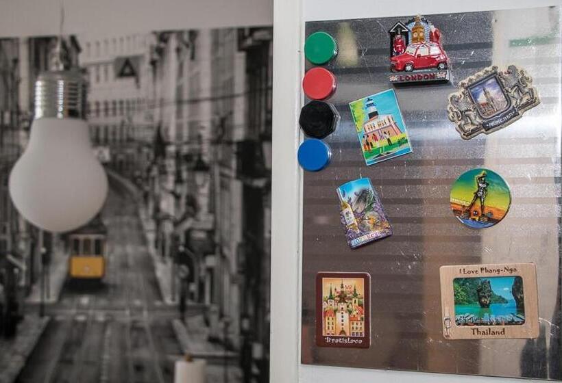 Apartment Travel Hub