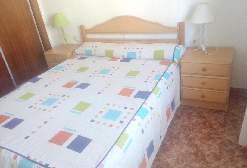 Spacious Apartment In Cullera With Mountain View