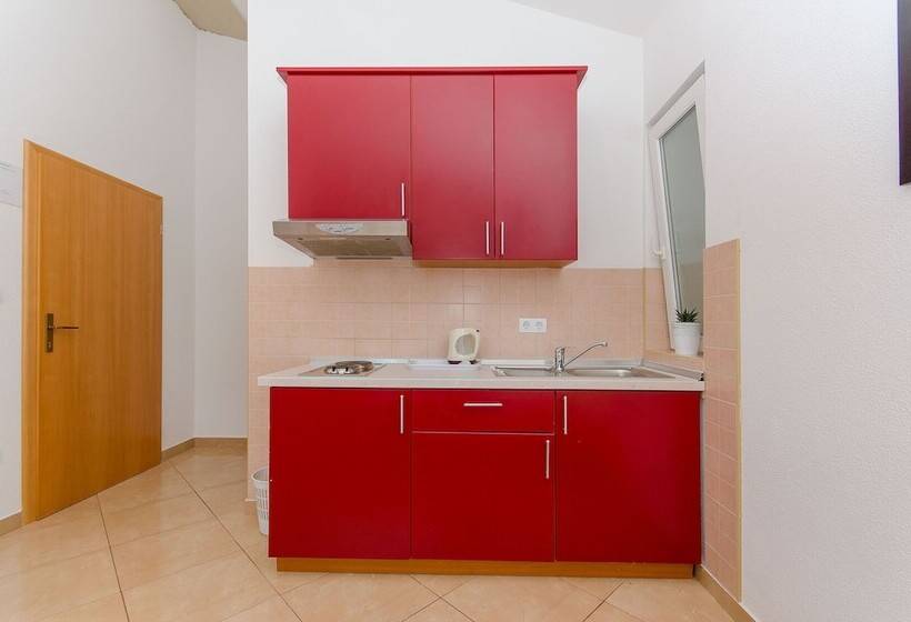 Apartments Seaview