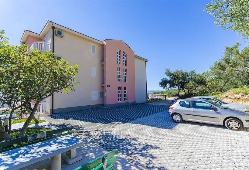 Apartments Seaview