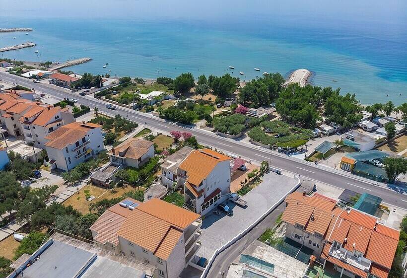 Apartments Villa Aquamarine