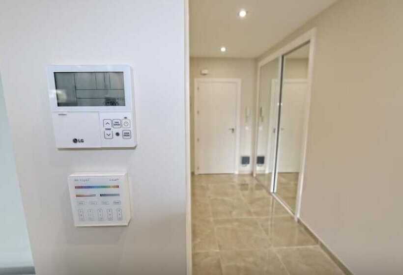 Beachfront Urb. Luxury Apartment 1