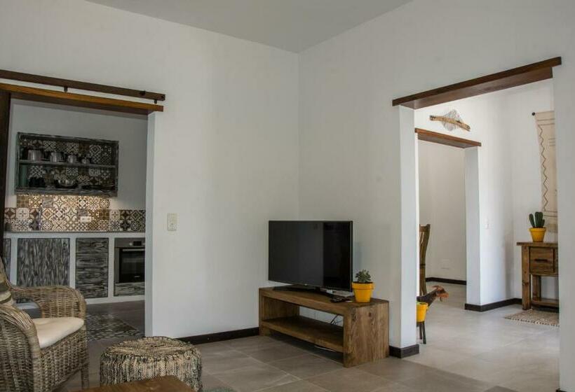 Casa Tahiche   Jacuzzi, Wifi & Bbq