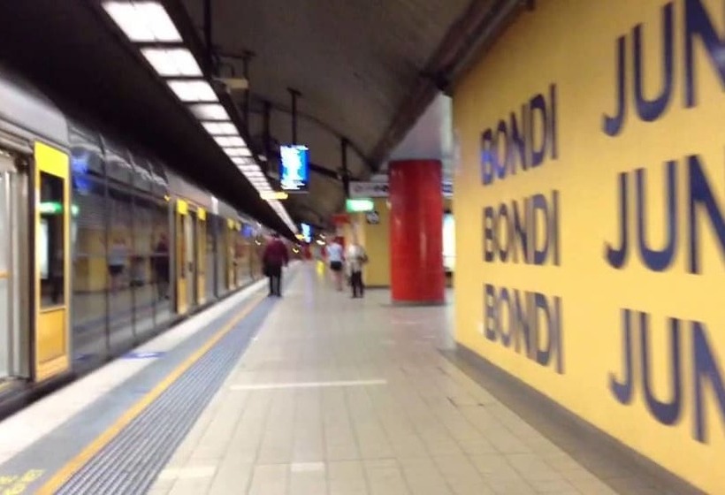 Central Bondi Apartment New