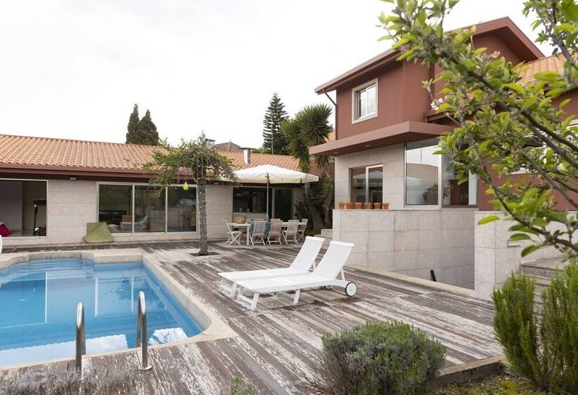 Countryside Villa Near Porto