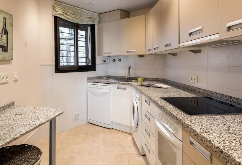 Espectacular Terraza Con Vistas Al Mar