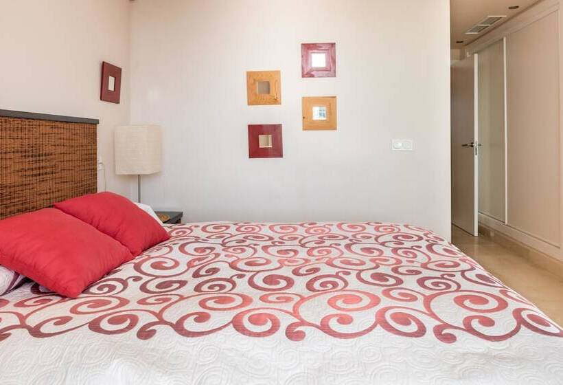 Espectacular Terraza Con Vistas Al Mar