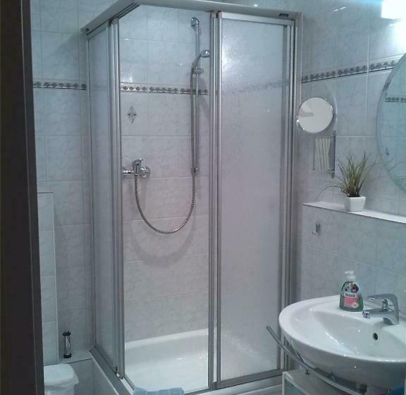 Ferienwohnungen   Moselblick