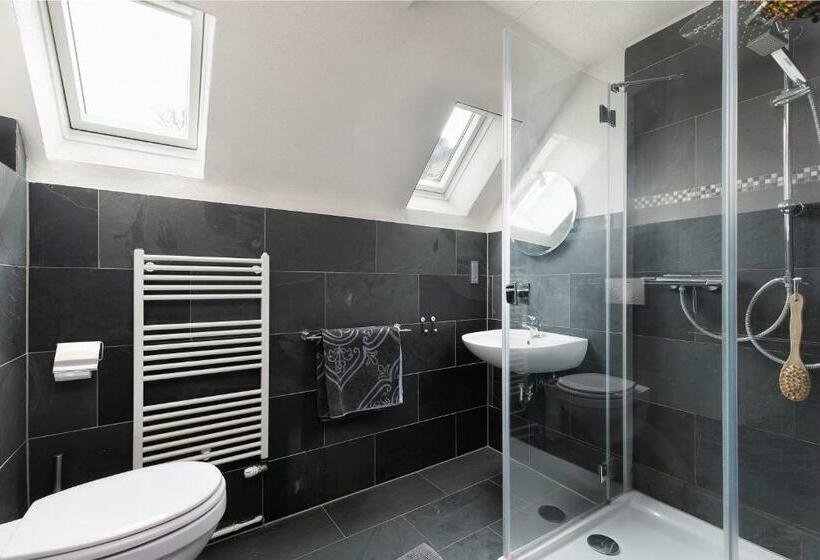 Haus Alte Rebe & Weiße Traube