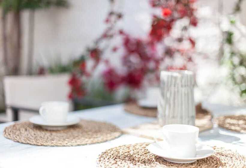 Homenfun Casa En Es Mercadal