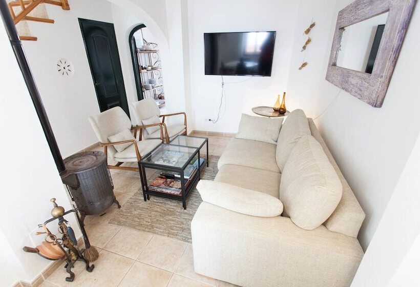 Homenfun Casa En Es Mercadal