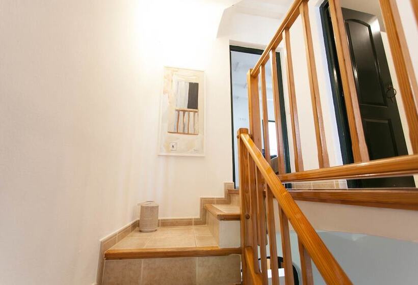 Homenfun Casa En Es Mercadal