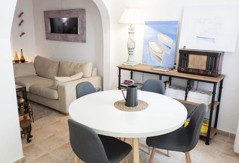 Homenfun Casa En Es Mercadal