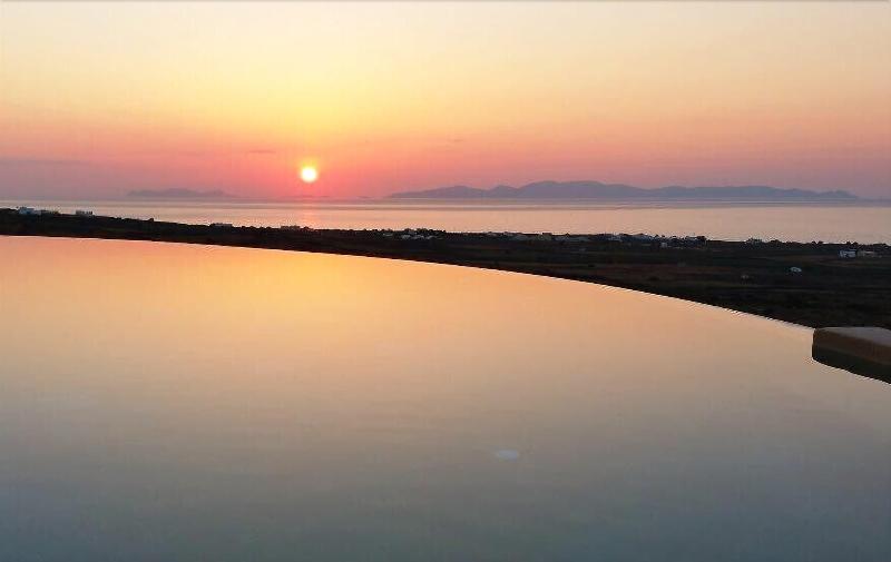 Hotel Danae Suites Santorini