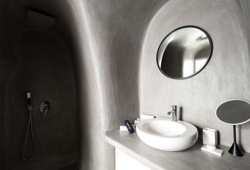 Hotel Danae Suites Santorini