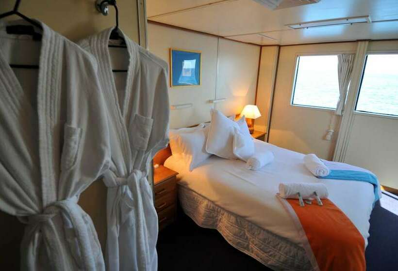 酒店 Reef Encounter