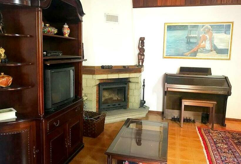 2 Bedrooms House With Garden And Wifi At Apendurada