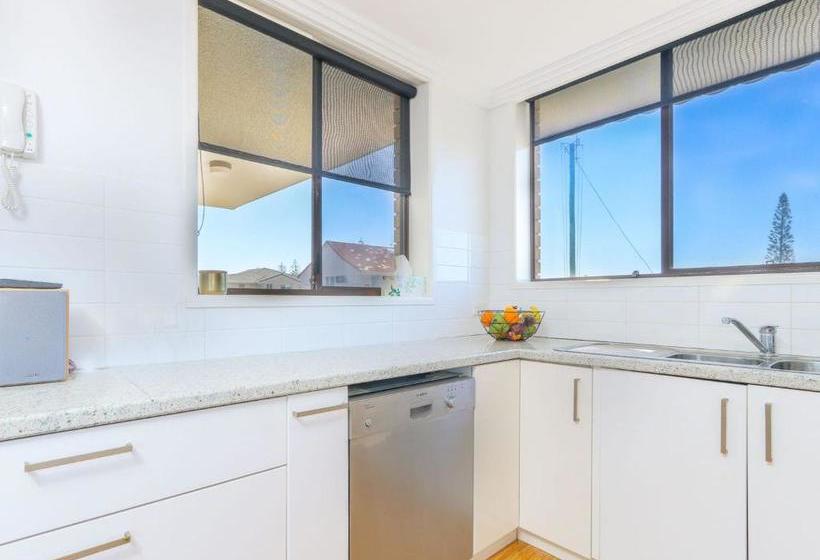 Kingsway Apartment 3