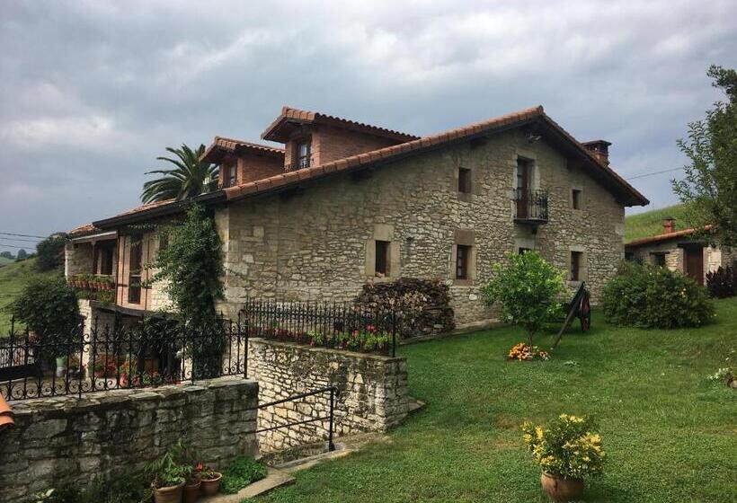 פנסיון Casa Los Laureles