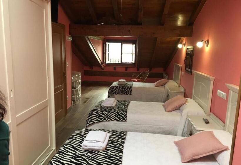 פנסיון Casa Los Laureles