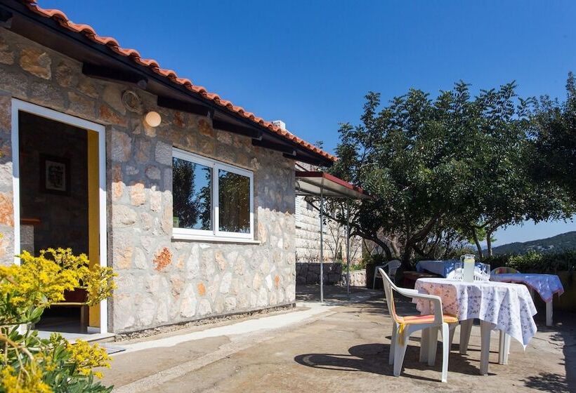 פנסיון Guest House Simunovic