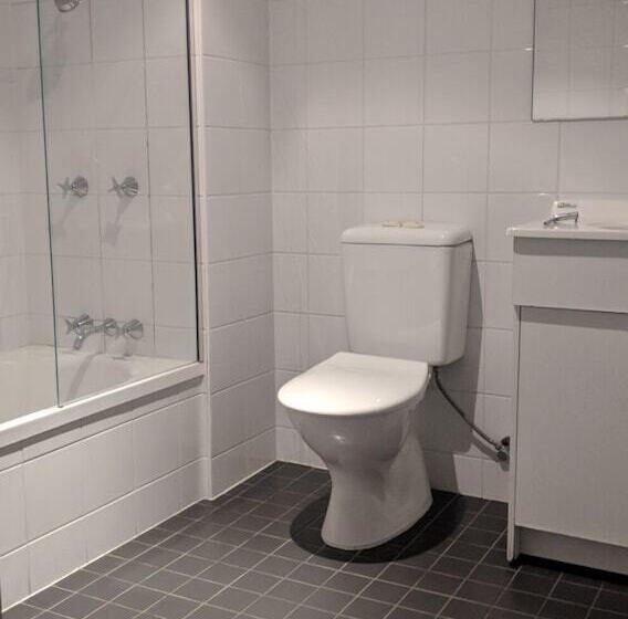 پانسیون Regent Hall