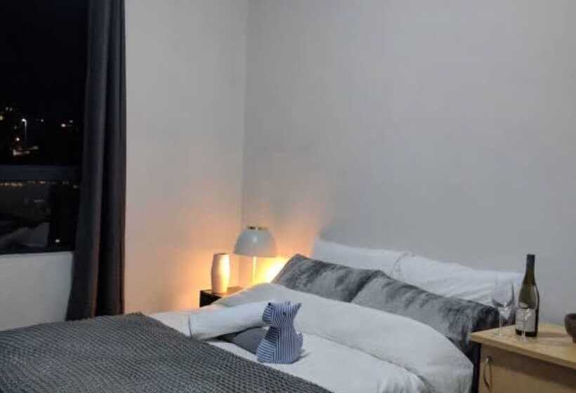 پانسیون Regent Hall